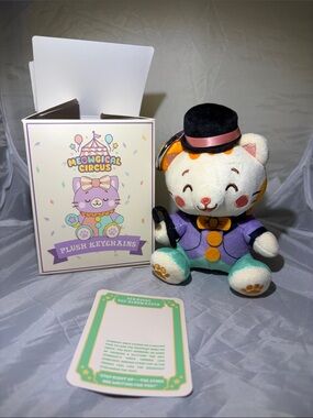 Boxlunch Meowigcal Circus Plushei Keychain Stardust the Ringermaster